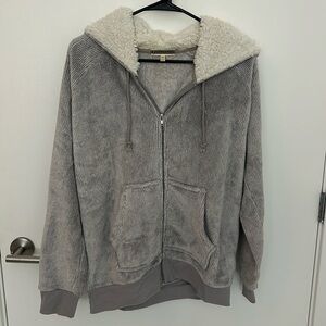 PJ Salvage fuzzy zip-up sweatshirt with sherpa hood, size M